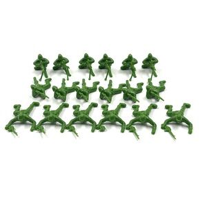 Plastic Army Men Figures Set of 18